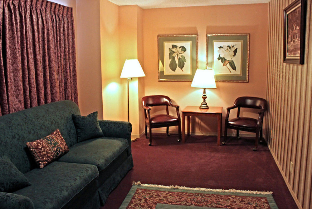 Lake View Inn Гранбъри Екстериор снимка